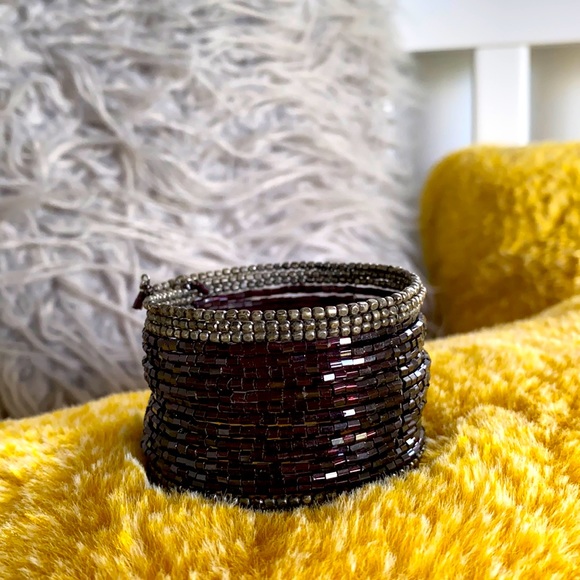 Vintage beaded cuff bracelet - Picture 2 of 4